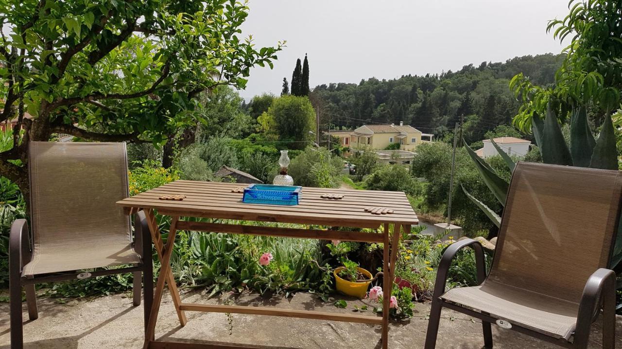 Spiti Melianou Apartment Agios Georgios Pagon Ngoại thất bức ảnh