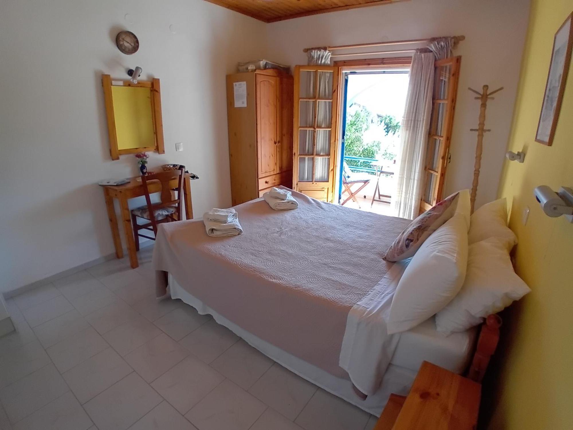 Spiti Melianou Apartment Agios Georgios Pagon Ngoại thất bức ảnh