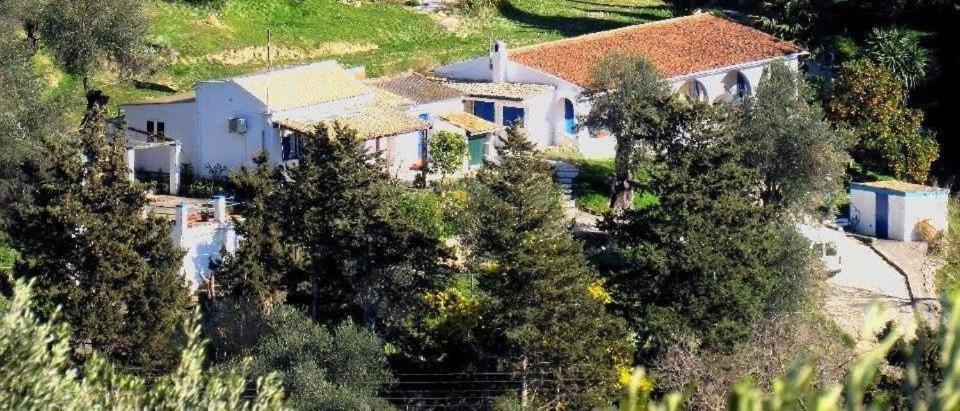 Spiti Melianou Apartment Agios Georgios Pagon Ngoại thất bức ảnh